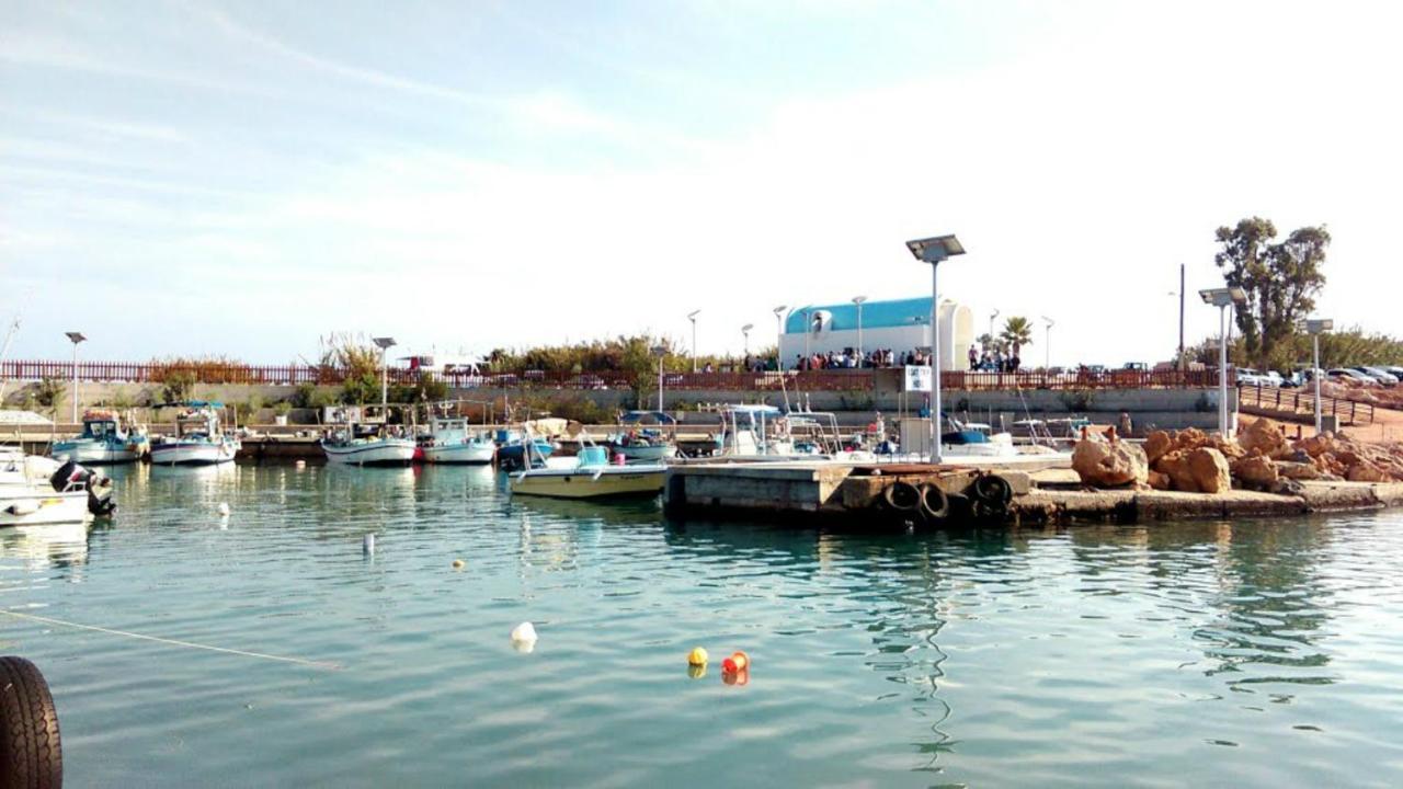 Villa Emiliana Paralimni Buitenkant foto