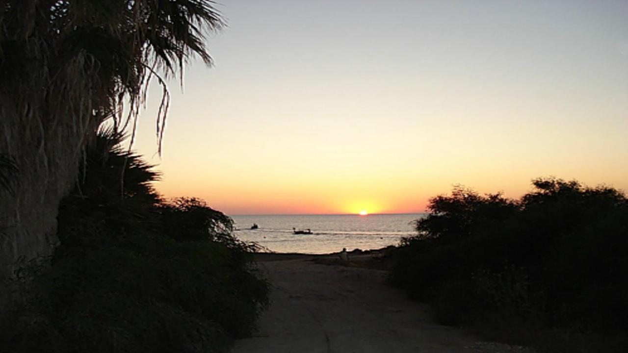 Villa Emiliana Paralimni Buitenkant foto