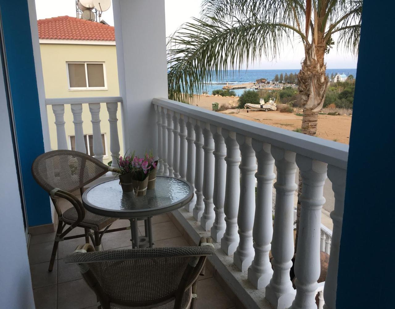 Villa Emiliana Paralimni Buitenkant foto