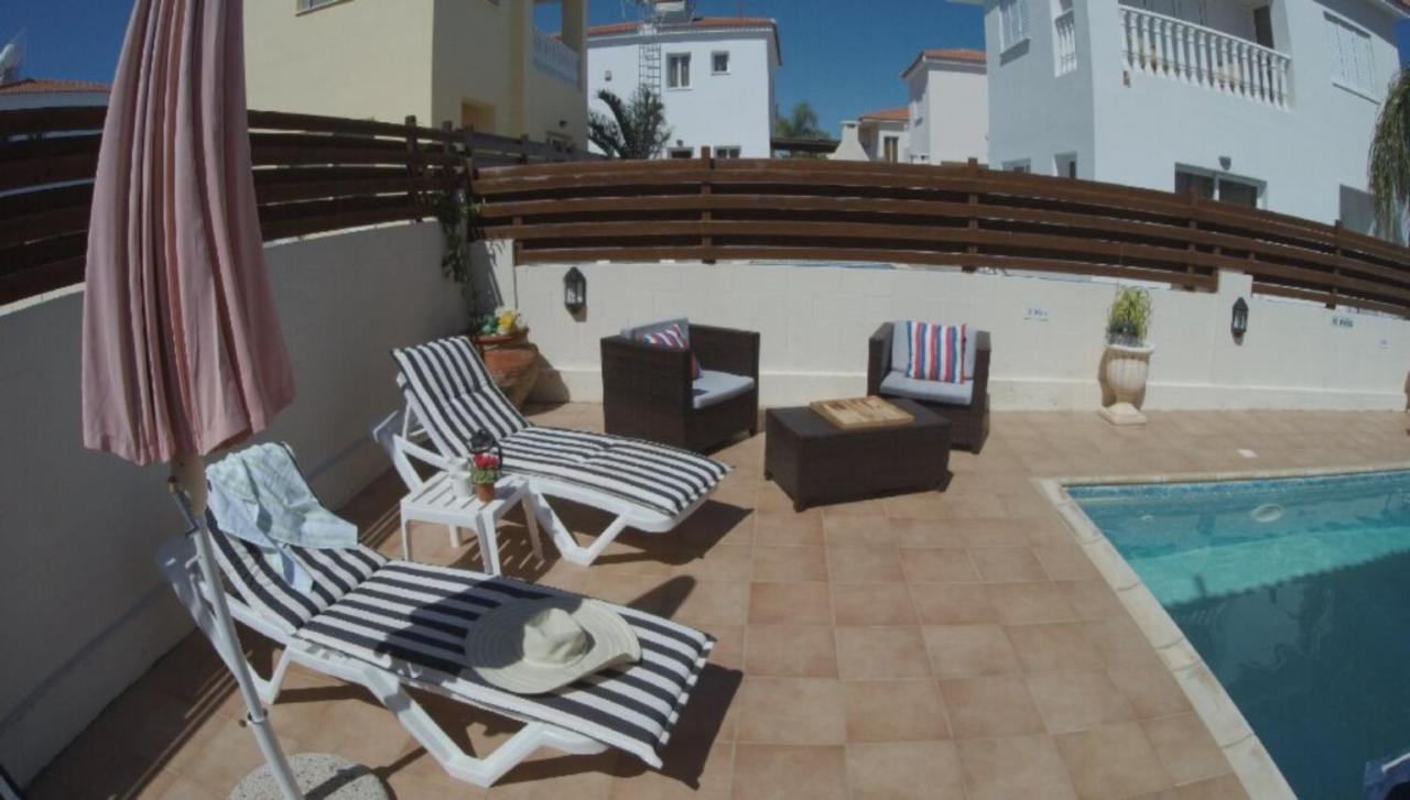 Villa Emiliana Paralimni Buitenkant foto